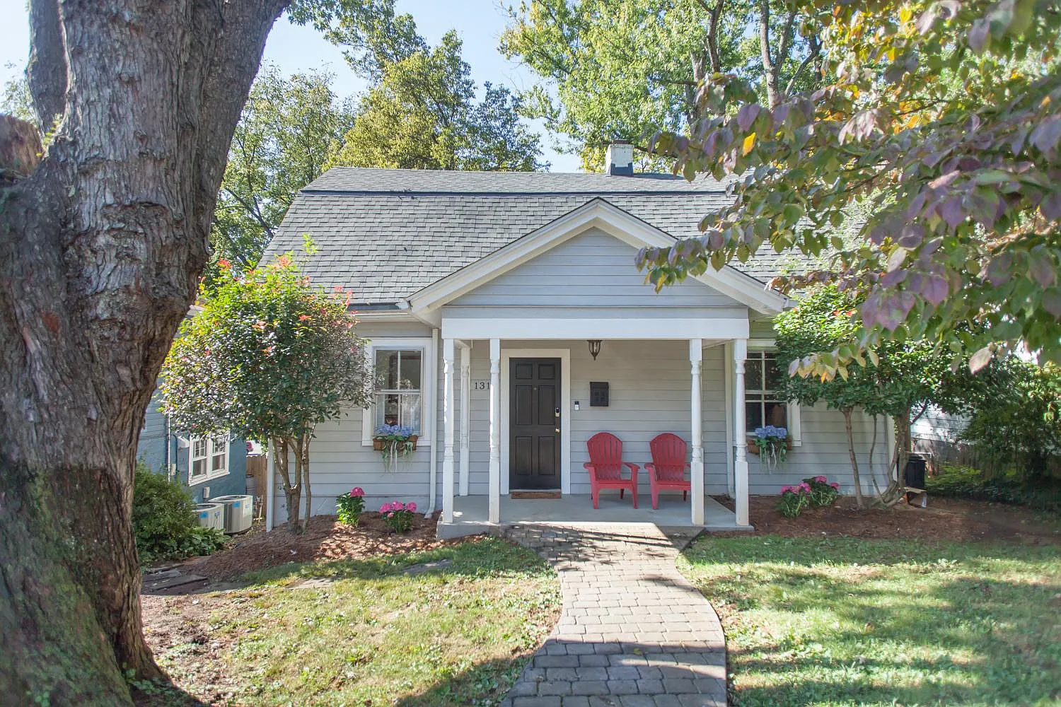 1312 Poplar St — Photo 2