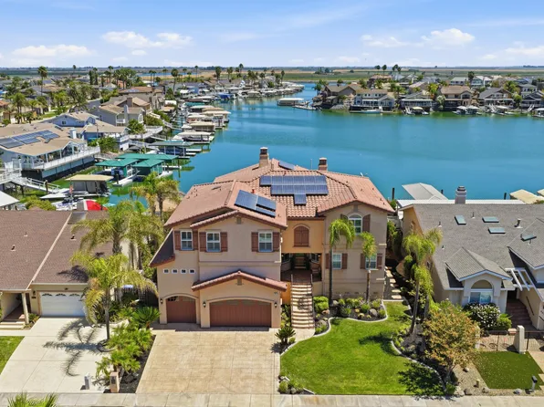 885 Willow Lake Rd, Discovery Bay, CA 94505