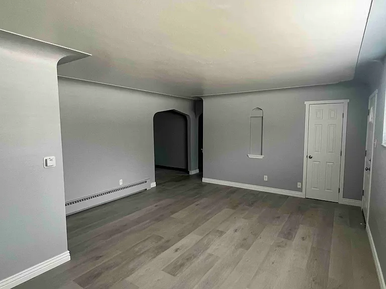 2847 E 12th Ave #2847 — Photo 4
