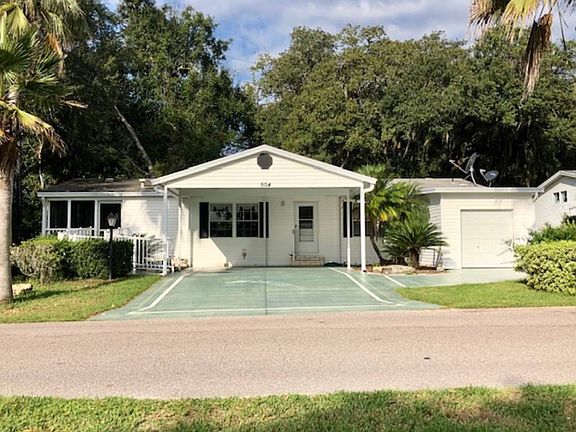 3rd image of 504 Spruce Dr