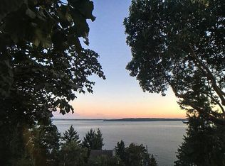 2857 SW 170th St, Seattle, WA 98166