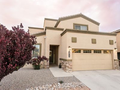 8619 Groundsel Rd NW, Albuquerque, NM, 87120