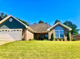 2011 Autrey St, Opelika, AL 36801