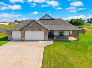 10613 NE Seaside Ln, Elgin, OK 73538