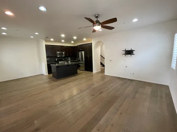 15901 Parkview Loop, San Diego, CA 92127