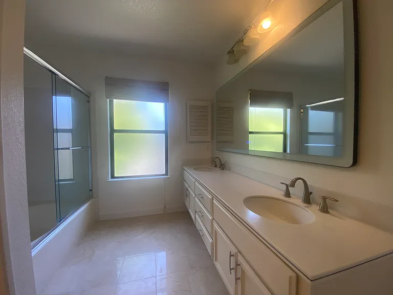 2446 Michele Jean Way — Photo 23