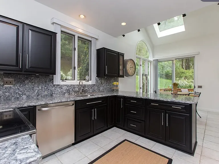 13 Horseshoe Ln — Photo 15
