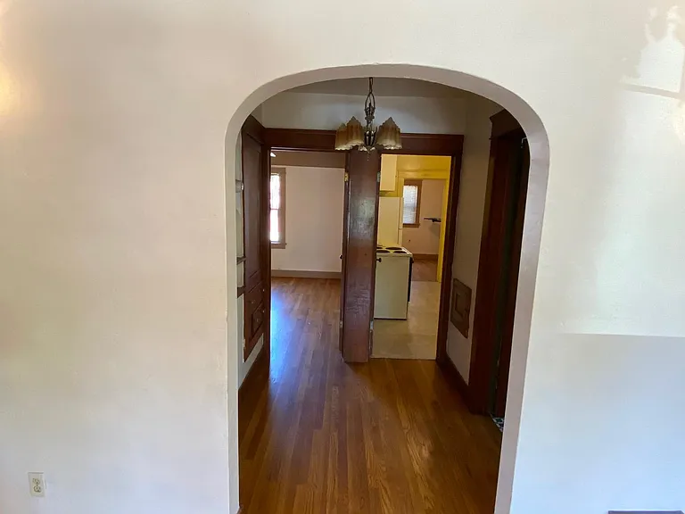 625 Forest St — Photo 8