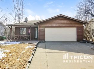 5233 Xenia Ave N, Crystal, MN 55429