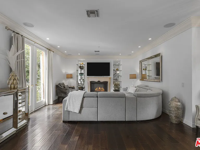 10023 Westwanda Dr — Photo 18