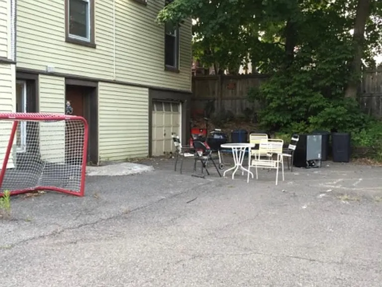 116 Murray St — Photo 9