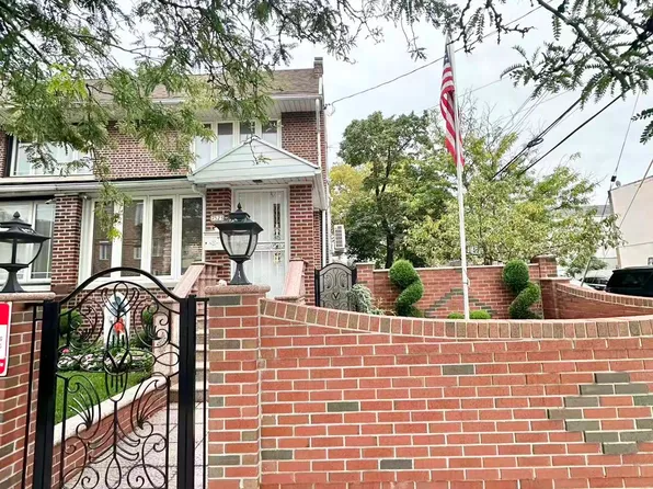 7523 16th Avenue image 1 of 14