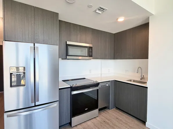 2000 N Bayshore Dr, Miami, FL