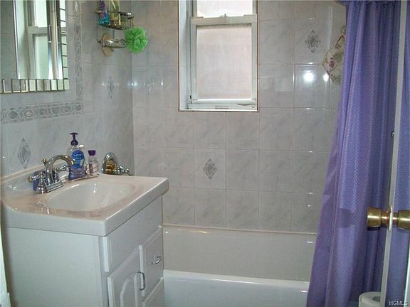 5th image of 3215 Olinville Ave APT 5C