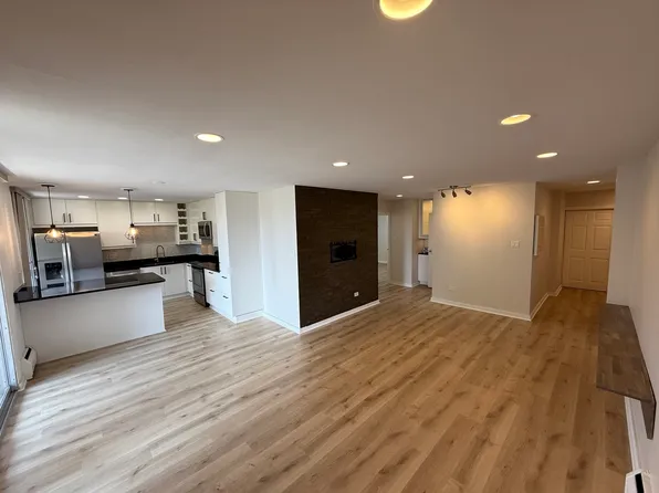 1111 Ash St, Denver, CO