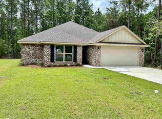 1907 Mary Jane Dr, Bay Minette, AL 36507