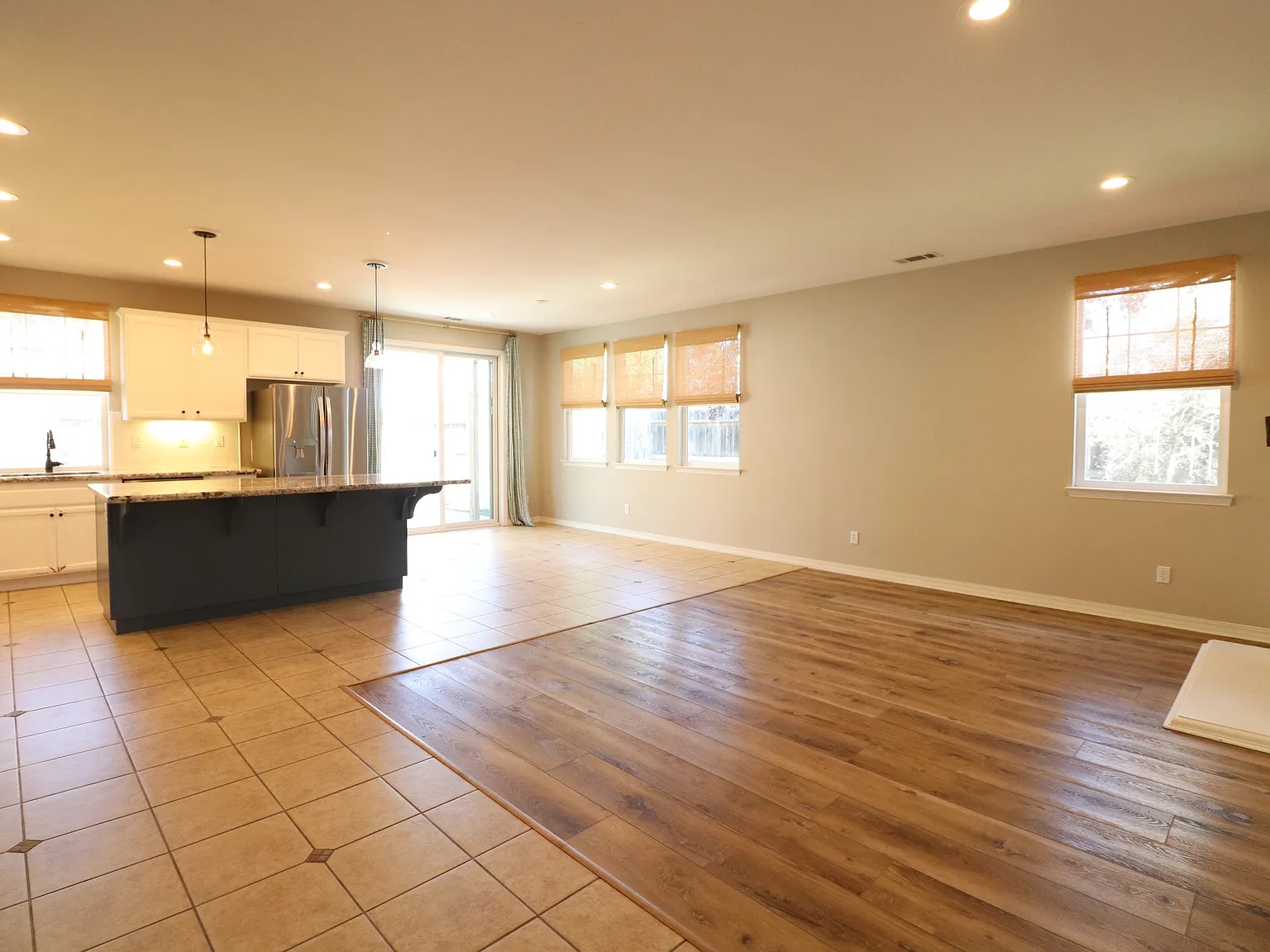 4 bed, 2100 sqft, $4,250 — Photo 2