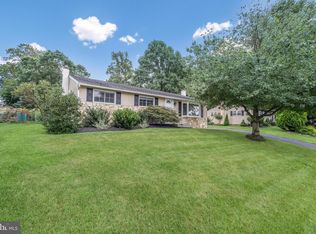 2039 Herrick Ave, Feasterville Trevose, PA 19053