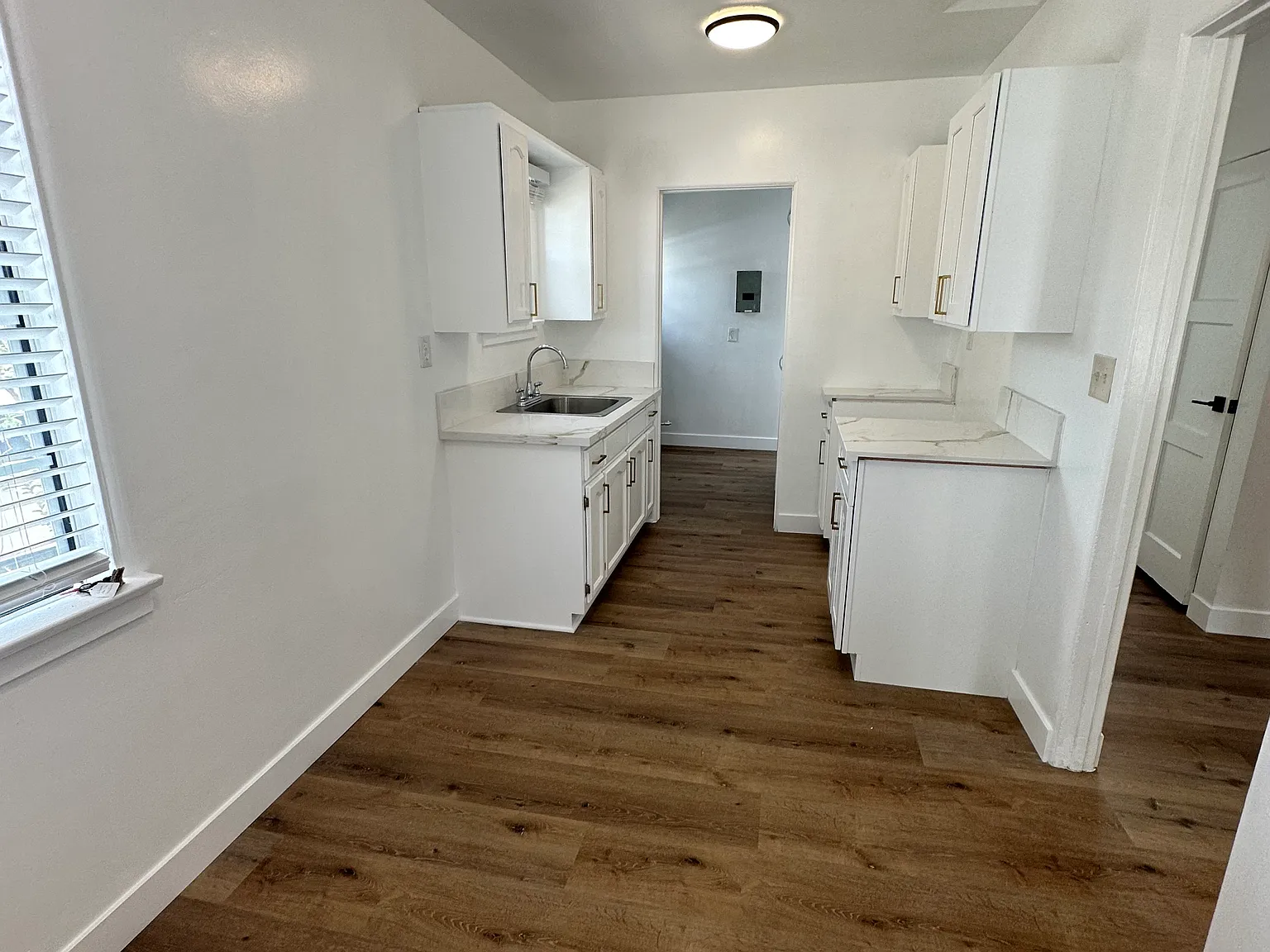 1 bed, 630 sqft, $1,900 — Photo 4