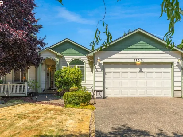 19719 SW Sweet Gum Ct, Beaverton, OR 97078
