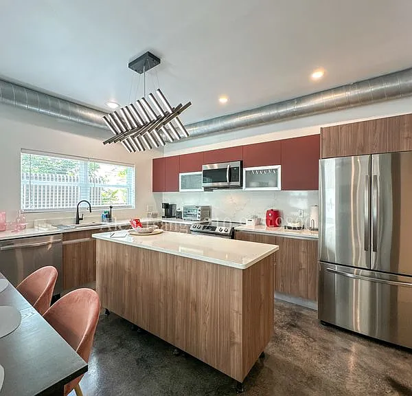 811 Montana St #2102 — Photo 3