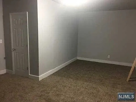 1647754_4