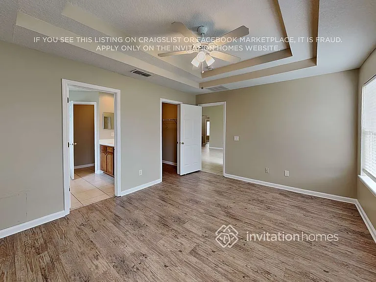 1033 Dunstable Ln — Photo 10