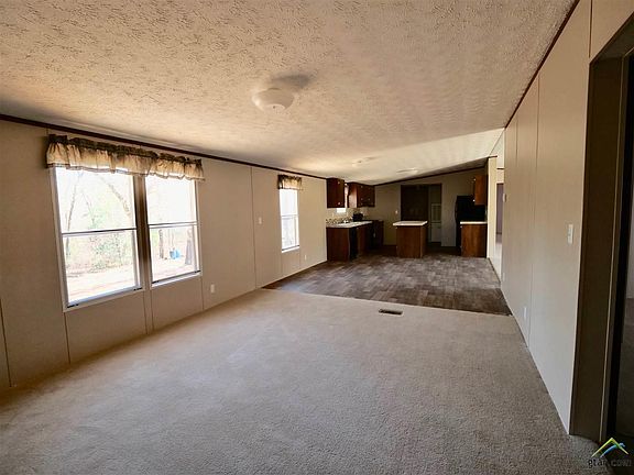 3rd image of 17202 Countrywood
