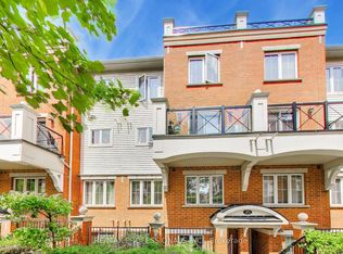 2460 Post Rd #19, Oakville, ON L6H 0J2