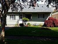 2nd image of 2902 Lilac St