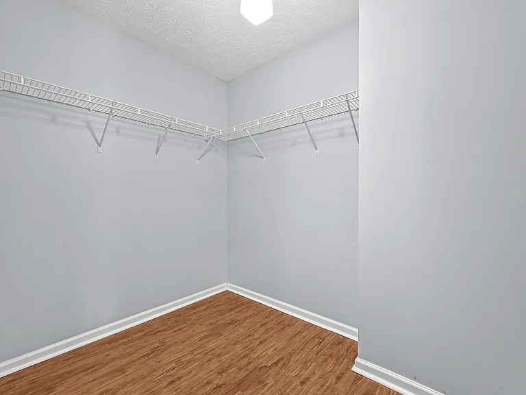 1029 Harbins Pass Dr — Photo 20