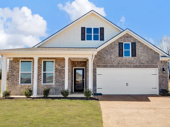 82 Gateway Dr, Jackson, TN 38305