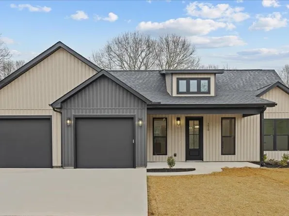 3910 357th Hwy, Inman, SC 29349
