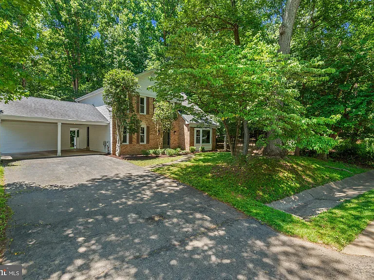 11120 Deborah Dr — Photo 49