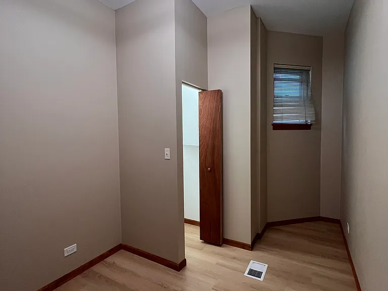 3116 S Canal St #1 — Photo 18