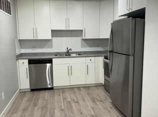 6417 177th Ave NW, Edmonton, AB T5Y3X4