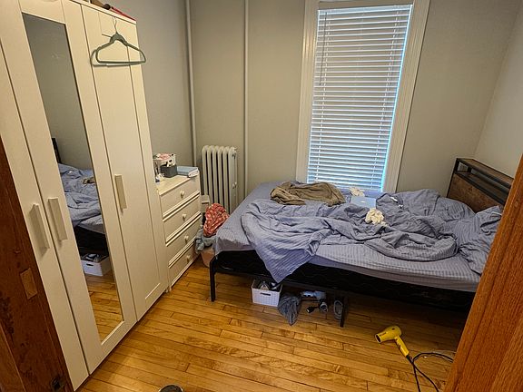 5th image of 817 N Maplewood Ave #1F
