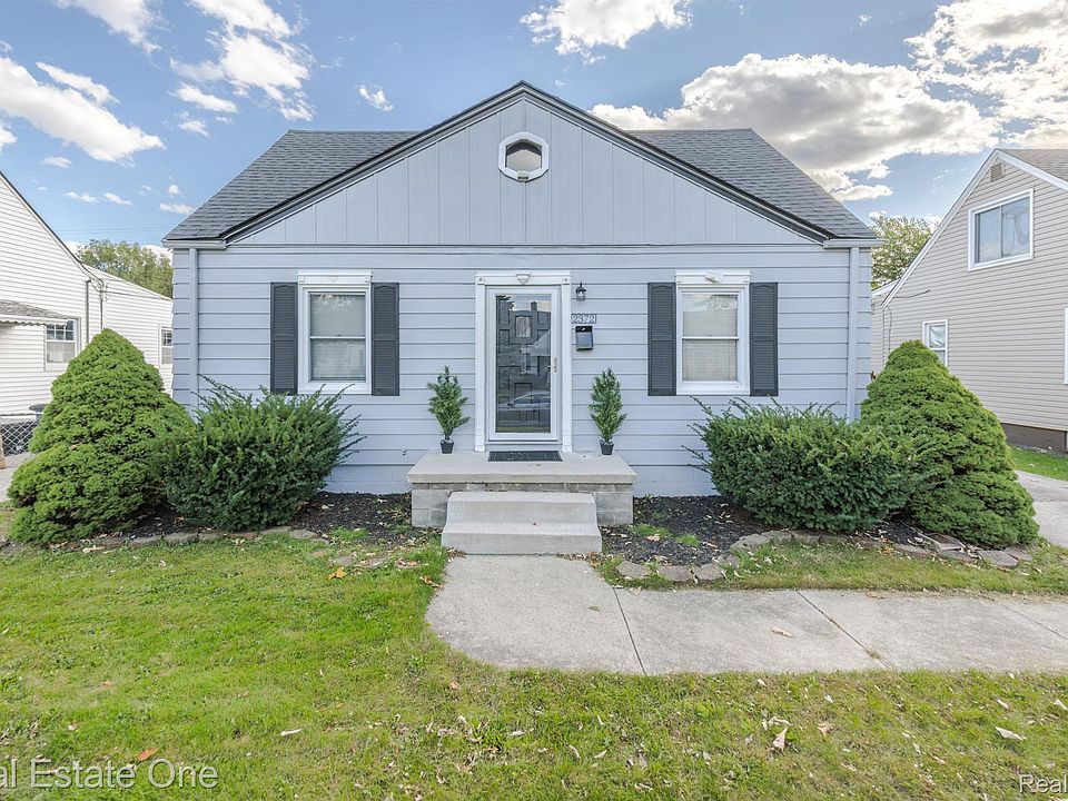1st image of 2372 Coy St