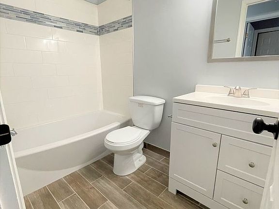 5th image of 9266 Cardinal Forest Ln Unit 101