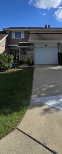 1268 Edinburgh Ct, Wheaton, IL, 60189