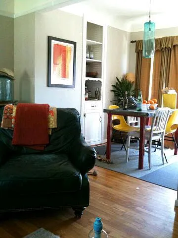 748 N Doan Dr — Photo 9
