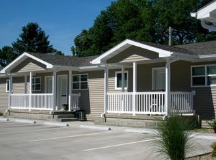 729 W Chandler St APT D, Macomb, IL 61455
