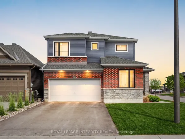 68 Malachigan Cres, Ottawa, ON K4A 1G5
