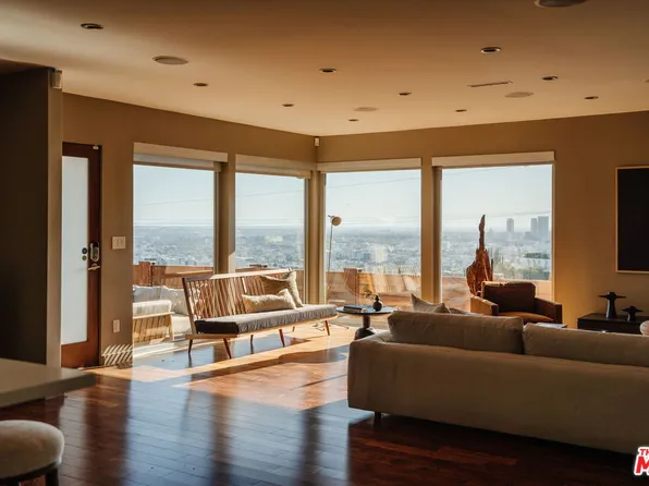 8559 Hollywood Blvd, Los Angeles, CA 90069