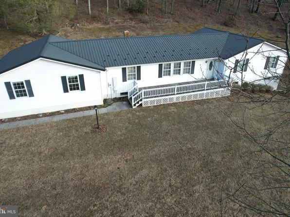 14314 Lunice Creek Hwy, Scherr, WV 26726
