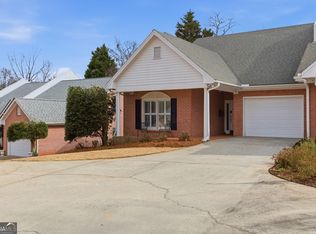 22 Green Hill Pl, Toccoa, GA 30577