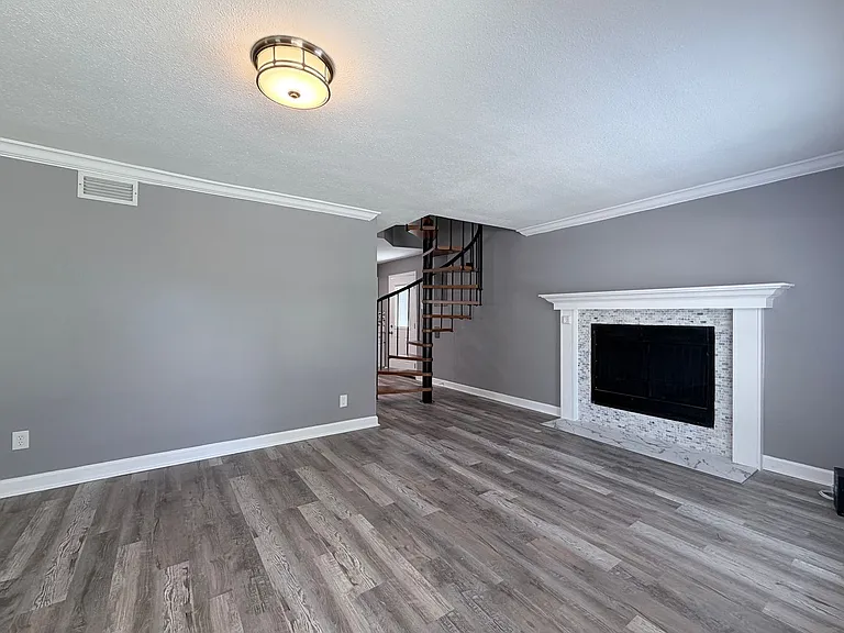 5336 Cruz Rd — Photo 3