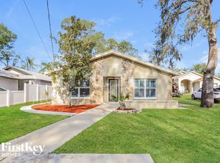 8908 N Hamner Ave, Tampa, FL 33604