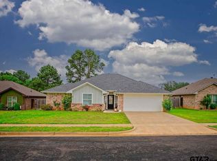 5420 Meadow Ridge Dr, Flint, TX 75762