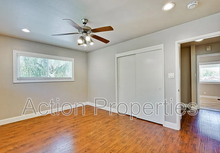 4545 Moorpark Ave #2 — Photo 18